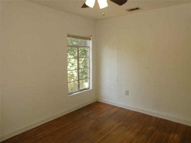 4005 Maplewood Ave B, Austin, TX 78722