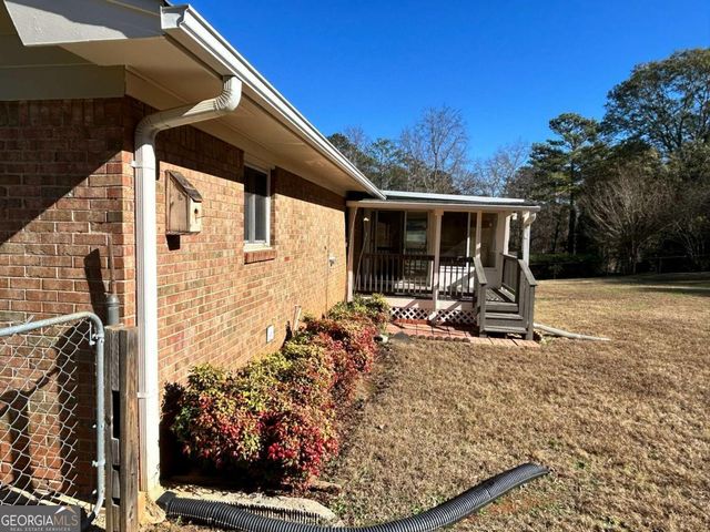 4642 Elmhurst Drive, Douglasville, GA 30135