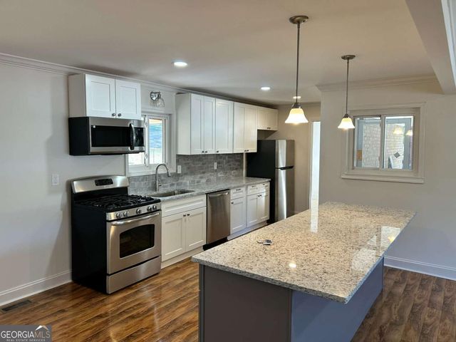 4642 Elmhurst Drive, Douglasville, GA 30135