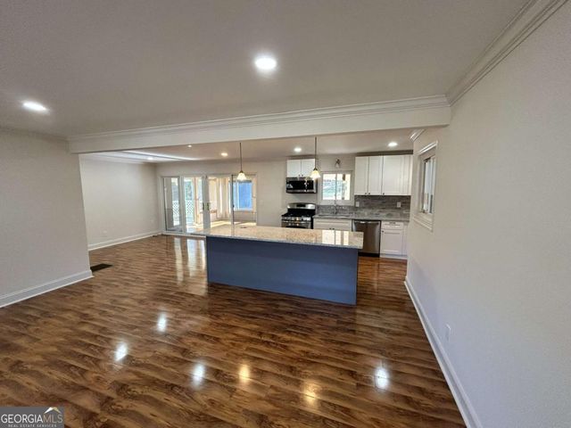 4642 Elmhurst Drive, Douglasville, GA 30135