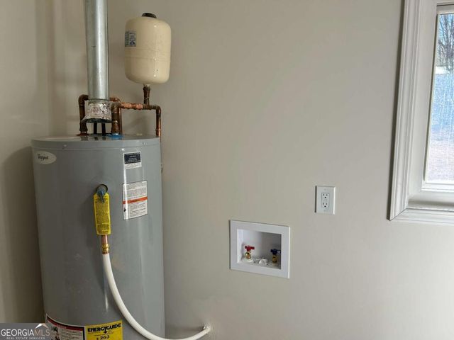 4642 Elmhurst Drive, Douglasville, GA 30135