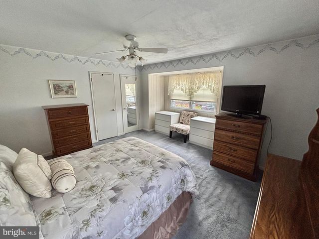 1557 BLACKROCK RD, Swarthmore, PA 19081