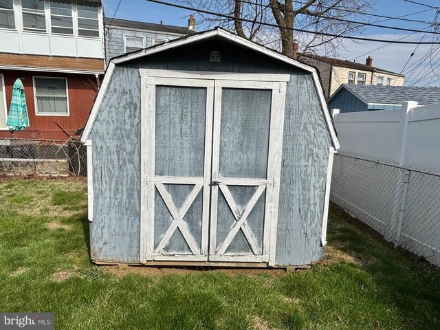 1557 BLACKROCK RD, Swarthmore, PA 19081