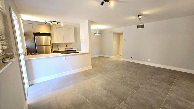 1811 Jefferson Street 202, Hollywood, FL 33020