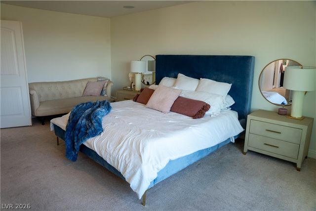 520 Hunter Flat Street, Las Vegas, NV 89138