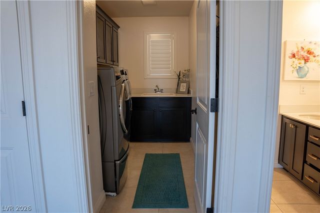 520 Hunter Flat Street, Las Vegas, NV 89138
