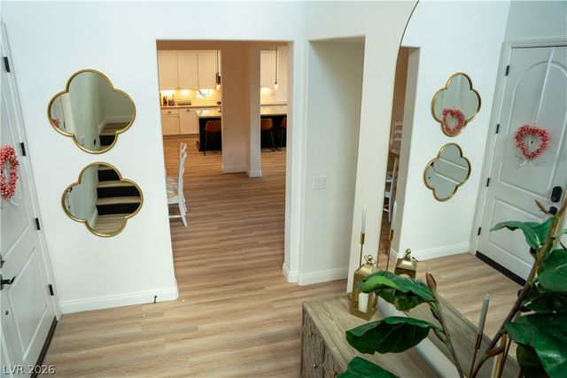 520 Hunter Flat Street, Las Vegas, NV 89138