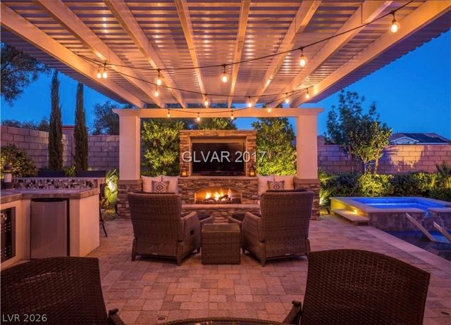 520 Hunter Flat Street, Las Vegas, NV 89138