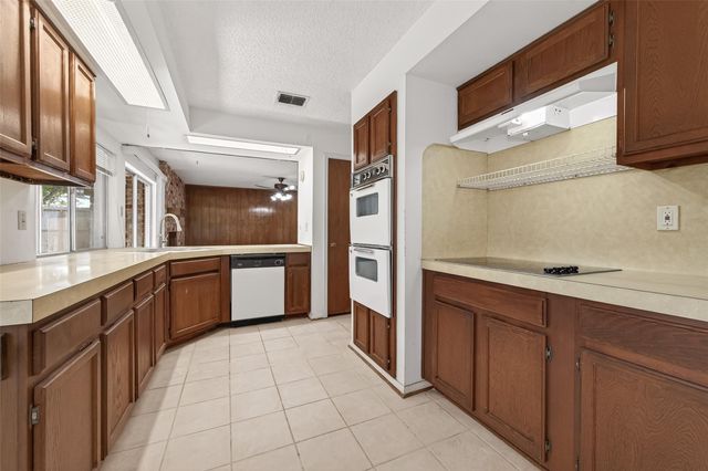 12319 Monticeto Lane, Meadows Place, TX 77477