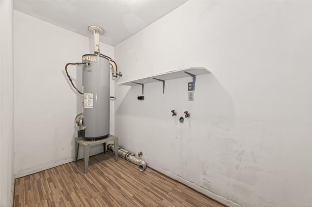 12319 Monticeto Lane, Meadows Place, TX 77477