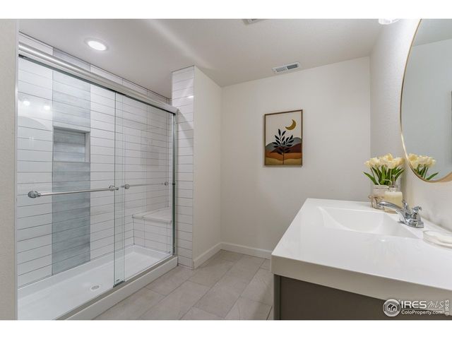 5030 N Quatar St, Aurora, CO 80019