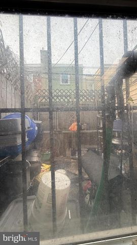 2324 S 7TH ST, Philadelphia, PA 19148