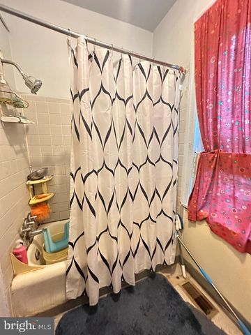 2324 S 7TH ST, Philadelphia, PA 19148