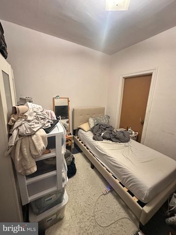 2324 S 7TH ST, Philadelphia, PA 19148