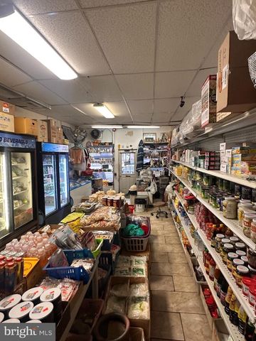 2324 S 7TH ST, Philadelphia, PA 19148