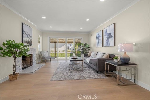 16931 Rinaldi, Granada Hills (los Angeles), CA 91344