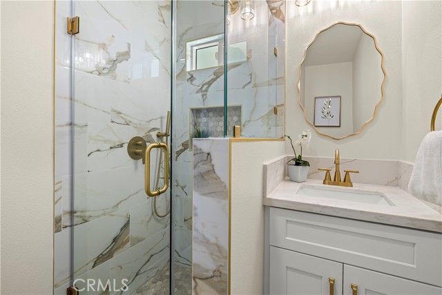 16931 Rinaldi, Granada Hills (los Angeles), CA 91344