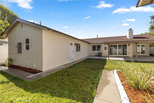 16931 Rinaldi, Granada Hills (los Angeles), CA 91344