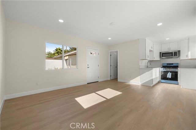 16931 Rinaldi, Granada Hills (los Angeles), CA 91344