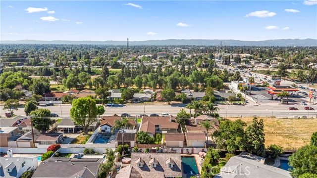 16931 Rinaldi, Granada Hills (los Angeles), CA 91344