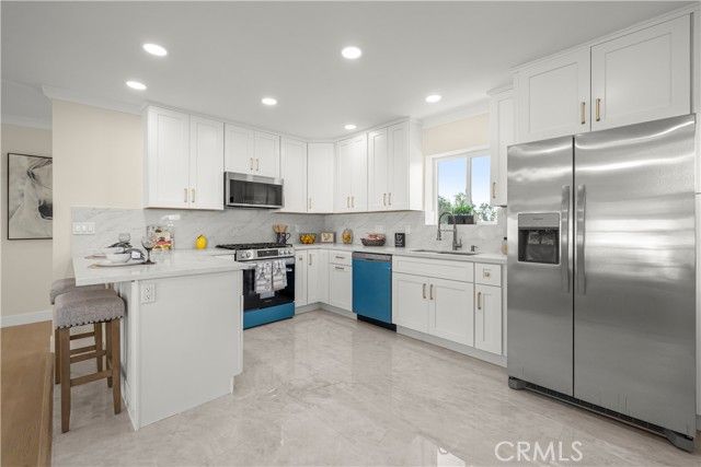 16931 Rinaldi, Granada Hills (los Angeles), CA 91344