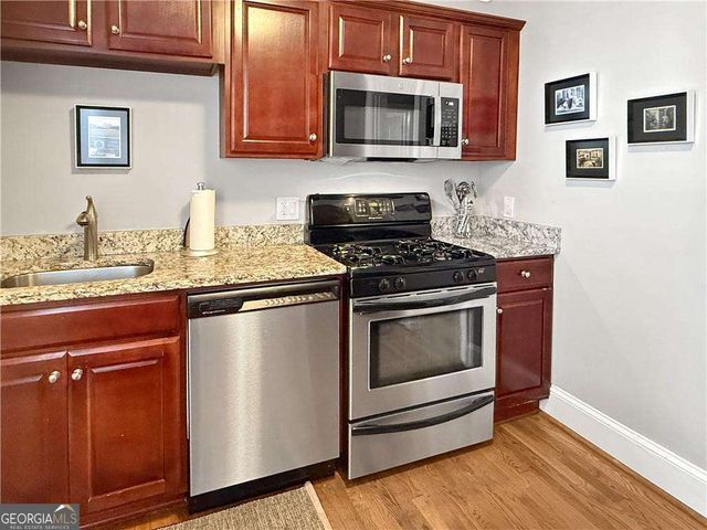 656 Timm Valley Road NE, Atlanta, GA 30305