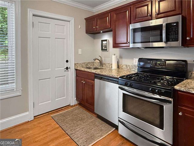 656 Timm Valley Road NE, Atlanta, GA 30305