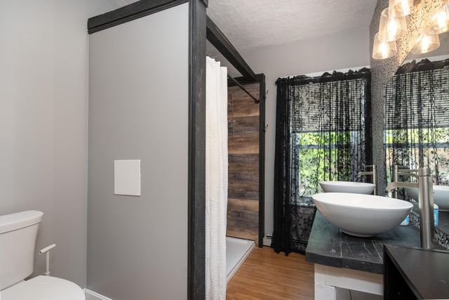 7137 US Route 4, Bridgewater, VT 05034