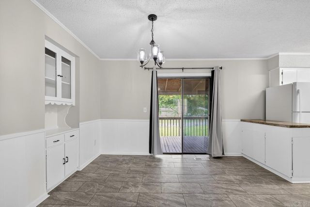 212 N Border Street, Benton, AR 72015