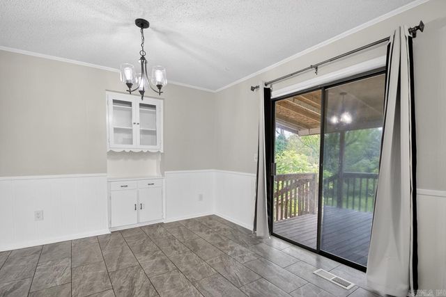 212 N Border Street, Benton, AR 72015