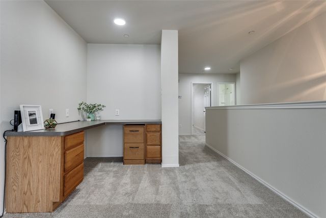 252 Turnberry Lane, Lewisville, TX 75067