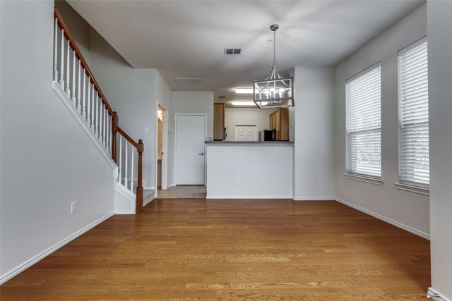 252 Turnberry Lane, Lewisville, TX 75067