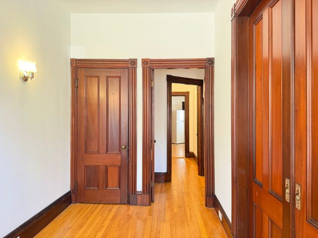 29 Greene St 1, Somerville, MA 02143