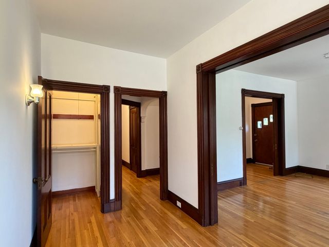 29 Greene St 1, Somerville, MA 02143