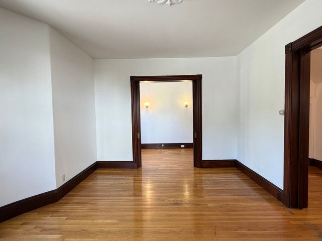 29 Greene St 1, Somerville, MA 02143