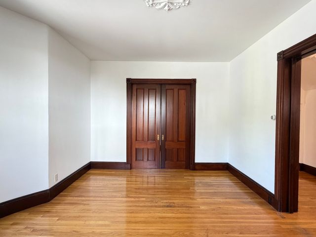 29 Greene St 1, Somerville, MA 02143