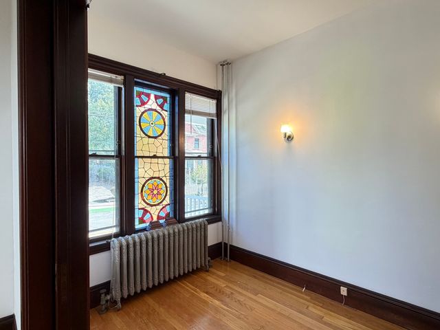 29 Greene St 1, Somerville, MA 02143