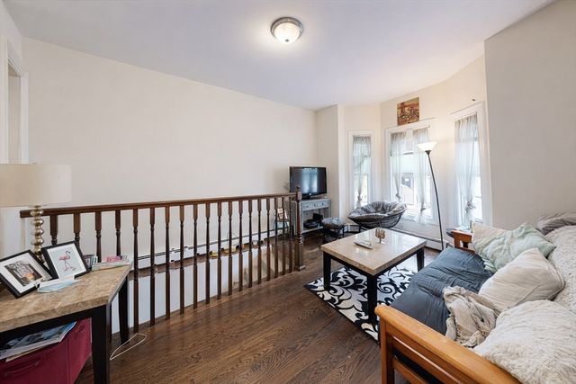 11 Seckel Street 1, Cambridge, MA 02141