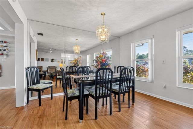 443 Castle DR, Naples, FL 34119