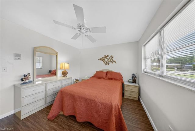 443 Castle DR, Naples, FL 34119