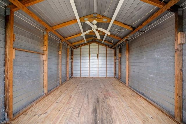 443 Castle DR, Naples, FL 34119