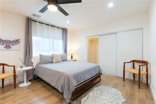 135 N Vendome Street, Los Angeles, CA 90026