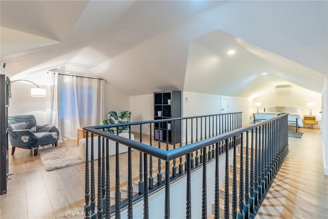 135 N Vendome Street, Los Angeles, CA 90026