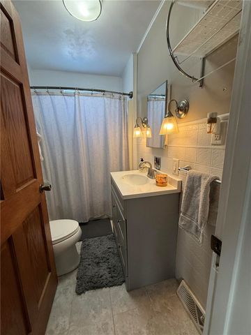 21 OCONNELL AVENUE, South Union Twp, PA 15401