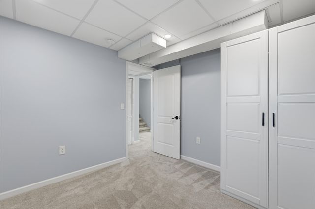 283 Shamrock Street, Novi, MI 48377