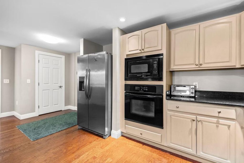 1 E Grand Avenue 309, Old Orchard Beach, ME 04064 — photo 4