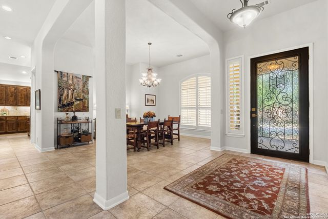 3238 Medaris Ln, San Antonio, TX 78258