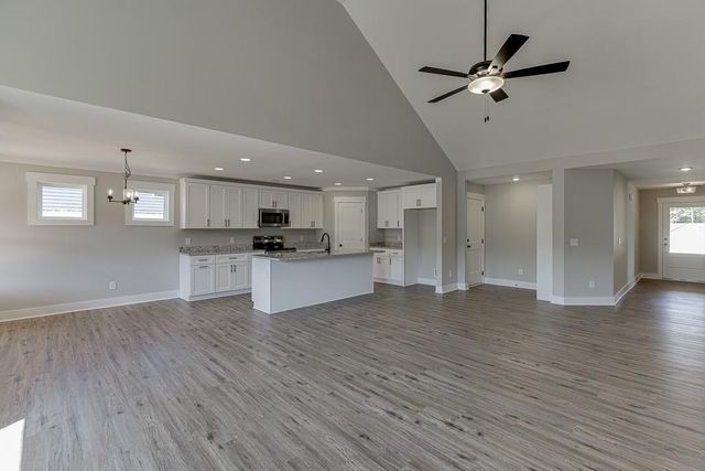 89 Creek Stone Drive, Hartwell, GA 30643