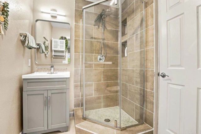 505 San Pasqual Valley Road 166, Escondido, CA 92027