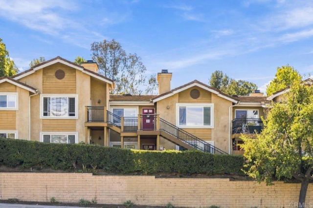 505 San Pasqual Valley Road 166, Escondido, CA 92027